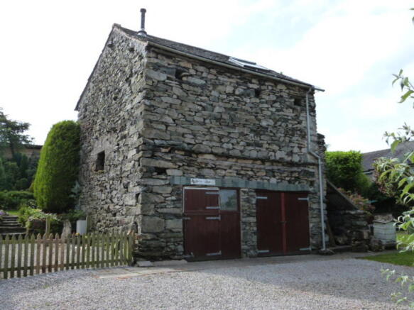 Photo 10