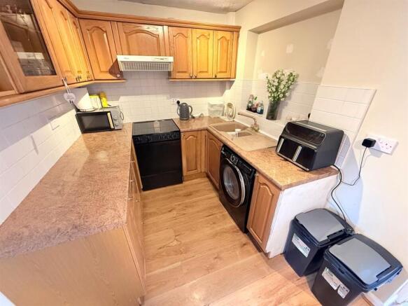 Kitchen/Breakfast Room