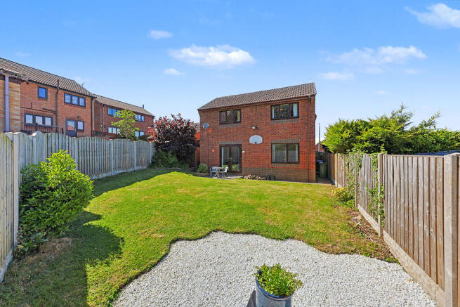 Hallfield Close, Wingerworth, Chesterfield photo 4