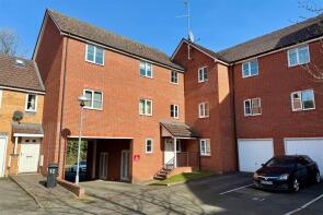 4, Clancey Way, Halesowen B63 3UX