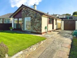 1, Treza Road, Porthleven TR13 9NB