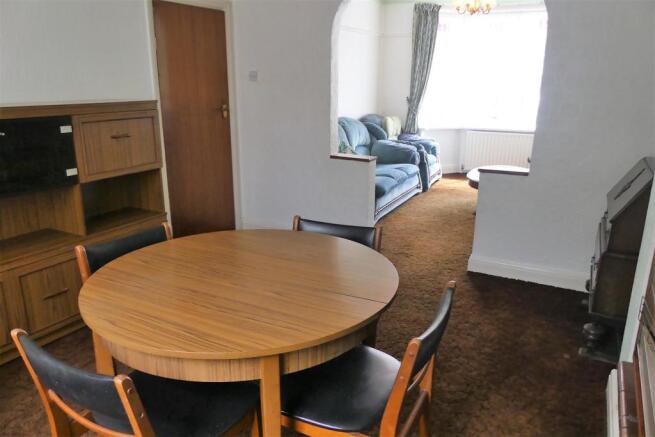 Dining Room: