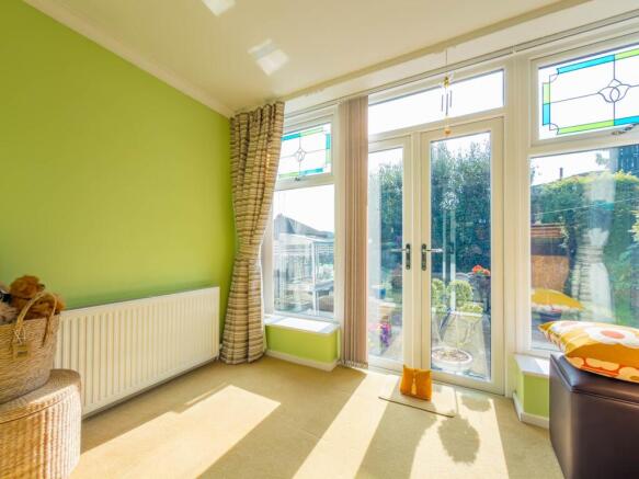 2 bed Detached Bungalow for sale Image 7