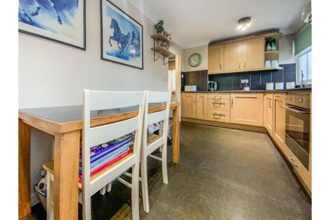 Kitchen/Breakfast