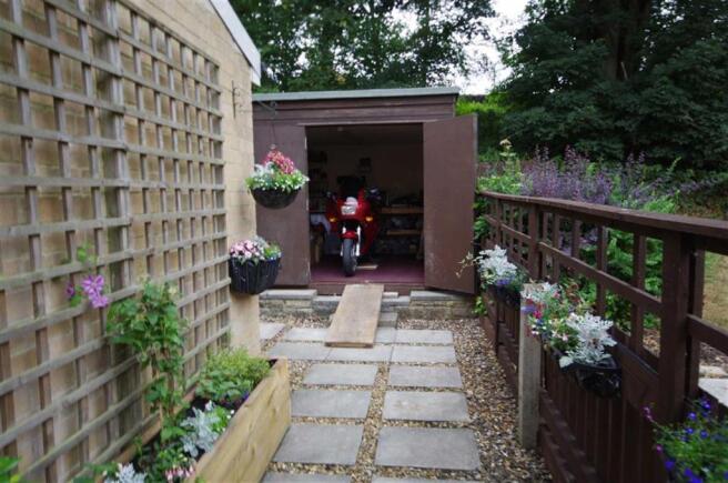 Photo 16
