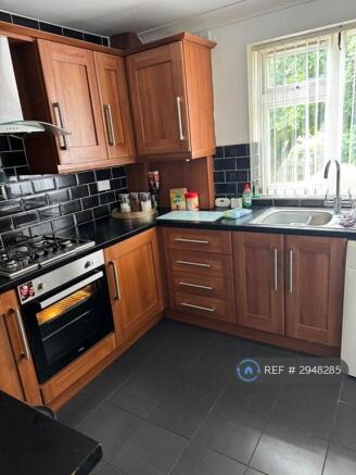2 bed Flat to rent Image 9