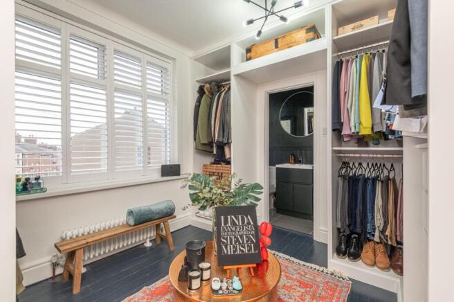 Bedroom 1/Dressing Room