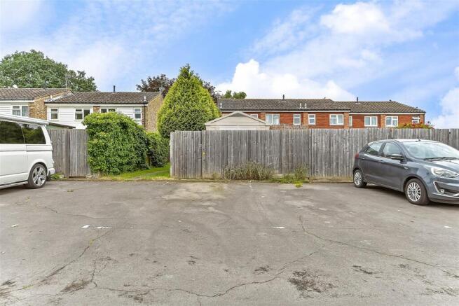 Driveway/Parking
