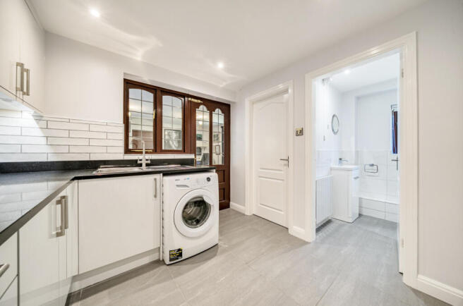 -68d5050c41581-l-1354036-13-68d2f03180b08