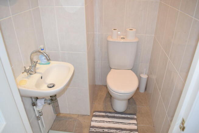 EN SUITE