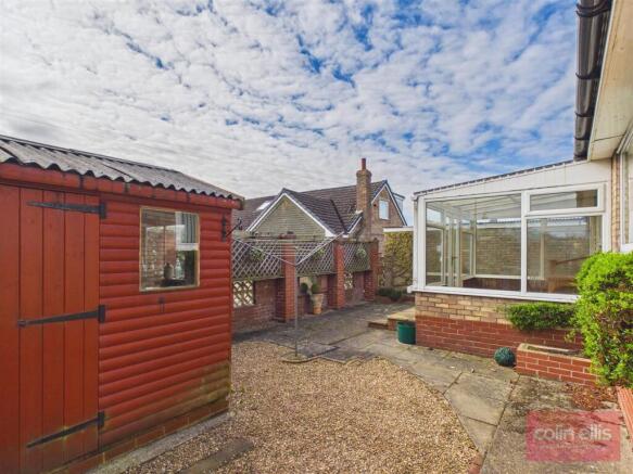 3 bed Detached Bungalow for sale Image 10