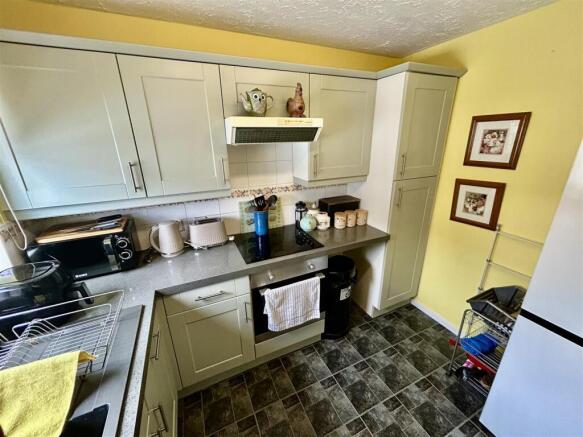 kitchen1.JPG