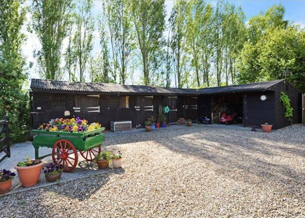 Stables/Stores