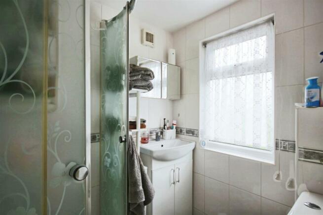 En Suite Shower Room