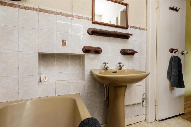 1 bed Cottage for sale Image 11