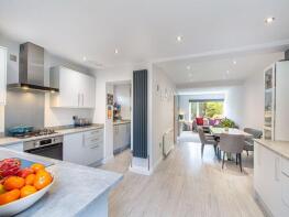 5, Linton Crescent, Alwoodley, Leeds LS17 8PZ