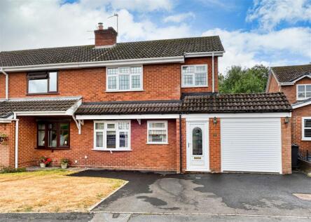 35 Moors Drive, Coven, Wolverhampton, WV85EJ