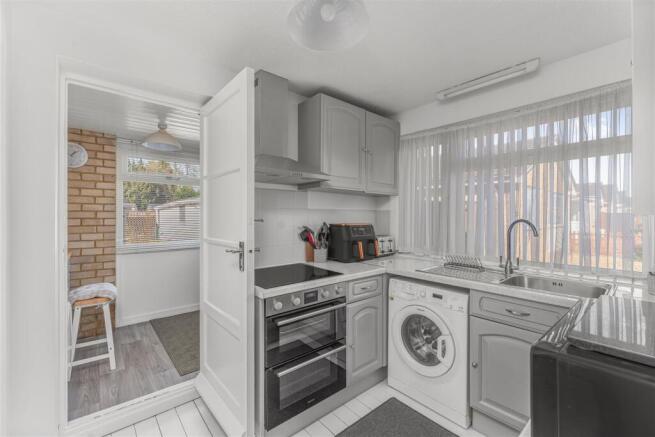 52 Brantwood Rise, Banbury-11.jpg