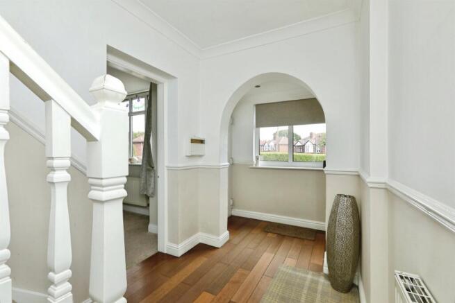 3 bed Semi-Detached for sale Image 9