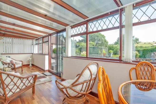 Rear Conservatory 1.jpg