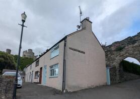 4, Custom House Terrace, Conwy LL32 8BD