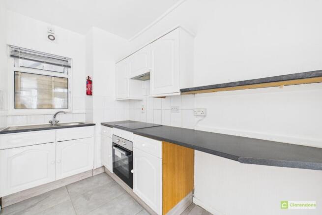 CAM02528G0-PR0416-STILL003