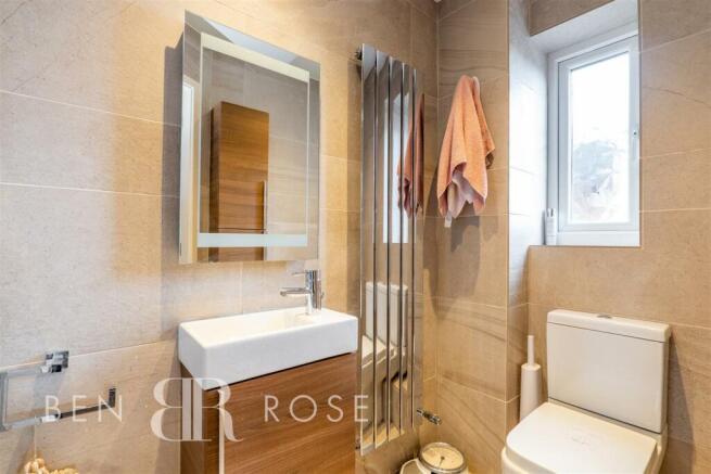 Master Ensuite