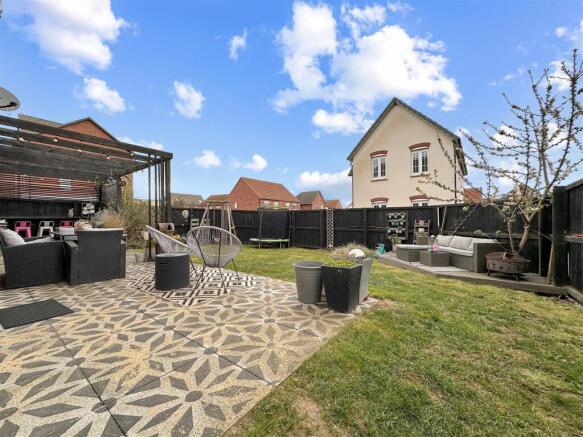 Well-Appointed Rear Garden 545.