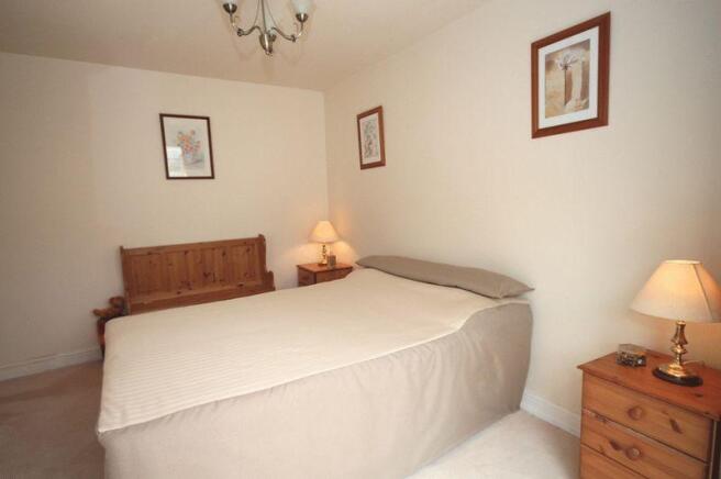 additional bed...