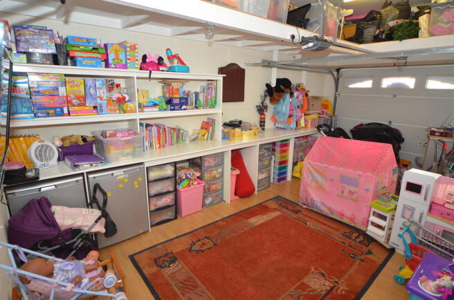 Play room Garage