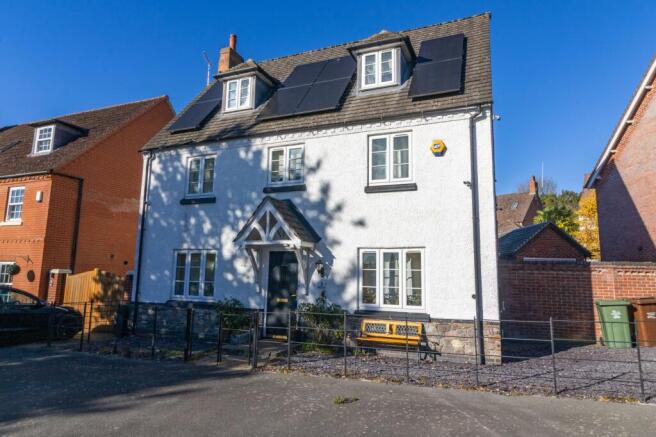 5-bed detached on Ruskin Field, Anstey, LE7, £595,000