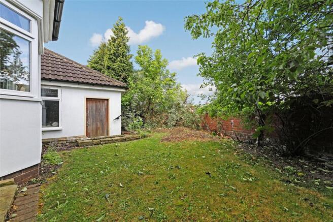 4 bed Detached for sale Image 11