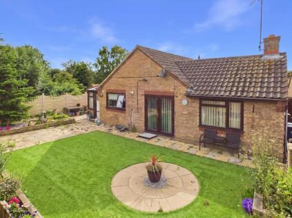 Hoylake Drive, Farcet, PE7