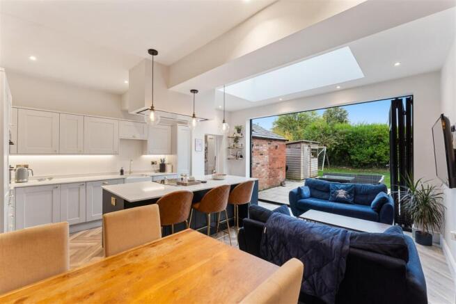 Kitchen Diner