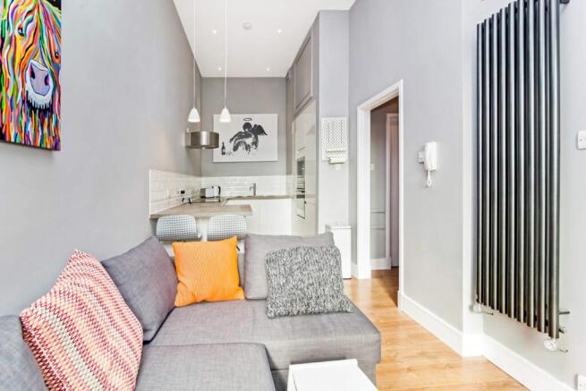 Lounge / Kitchen