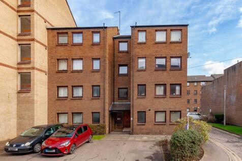 5/2 Cowan's Close, Edinburgh, EH8 9HF