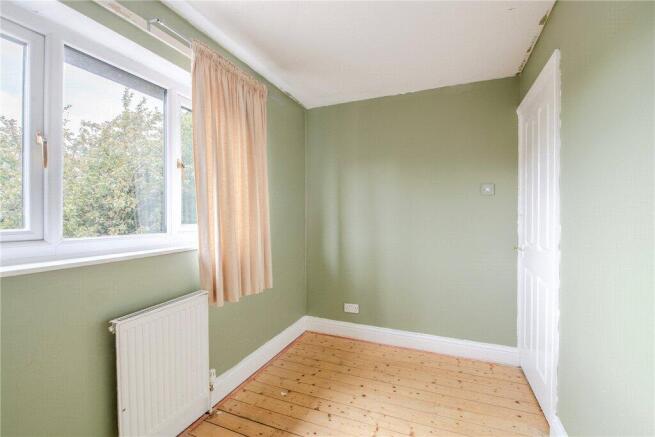 4 bed Detached for sale Image 7