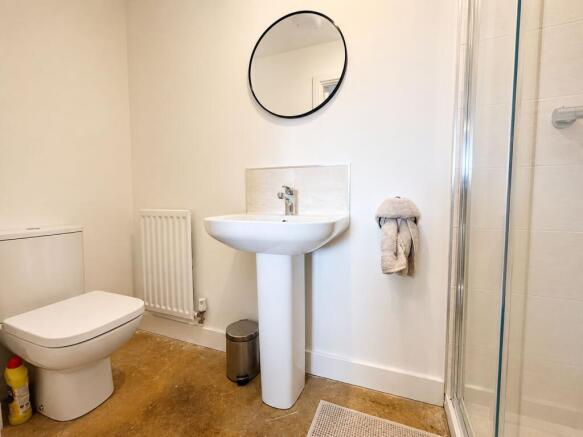 3 bed Semi-Detached for sale Image 11