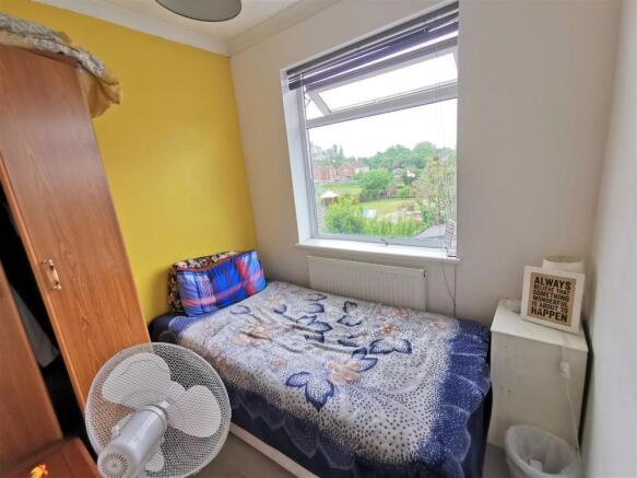 Bed4.jpg