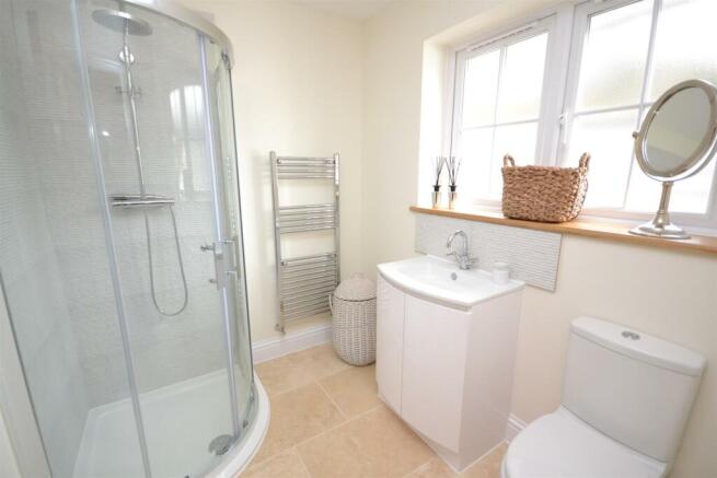 Bedroom Three Ensuite.JPG