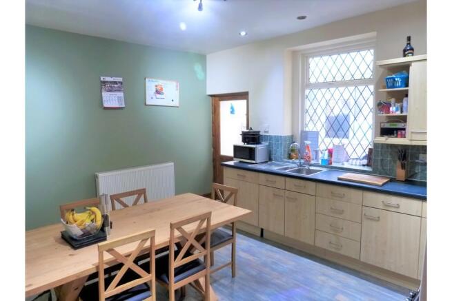 Kitchen / Diner