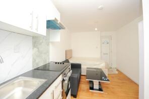 10b, Perimeade Road, Greenford UB6 7AS