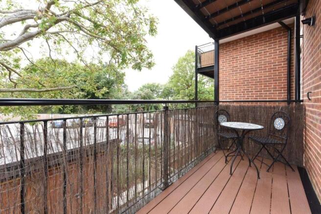 Picture No. 04