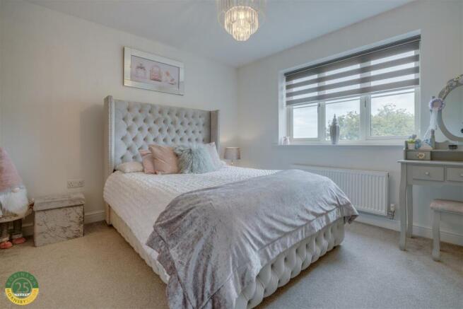 Bedroom 2- 1.jpg
