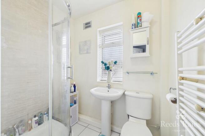 3 bed Semi-Detached for sale Image 9