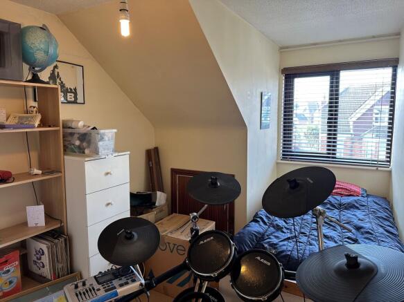 Photo 8