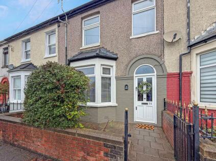Cenydd Terrace, Senghenydd, CF83
