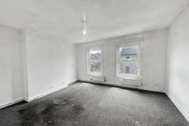 Flat C, 10 Loveridge Road, West Hampstead, London NW6 2DT