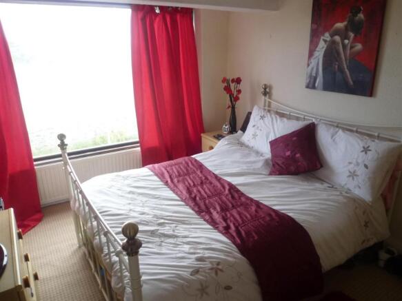 bed1