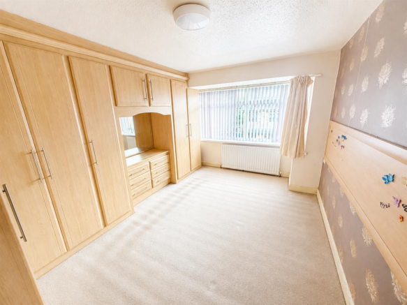 3 bed Not Specified for sale Image 9